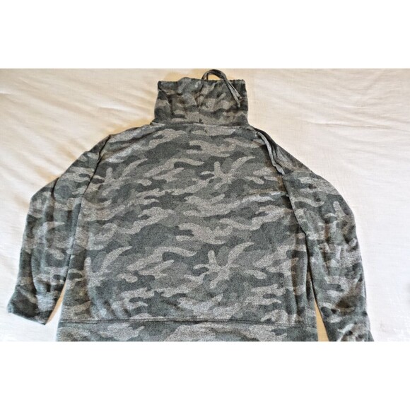 Maurices Leopard Cowl Drawstring Neck  Long Sleeve Buttery soft Set - Picture 9 of 14